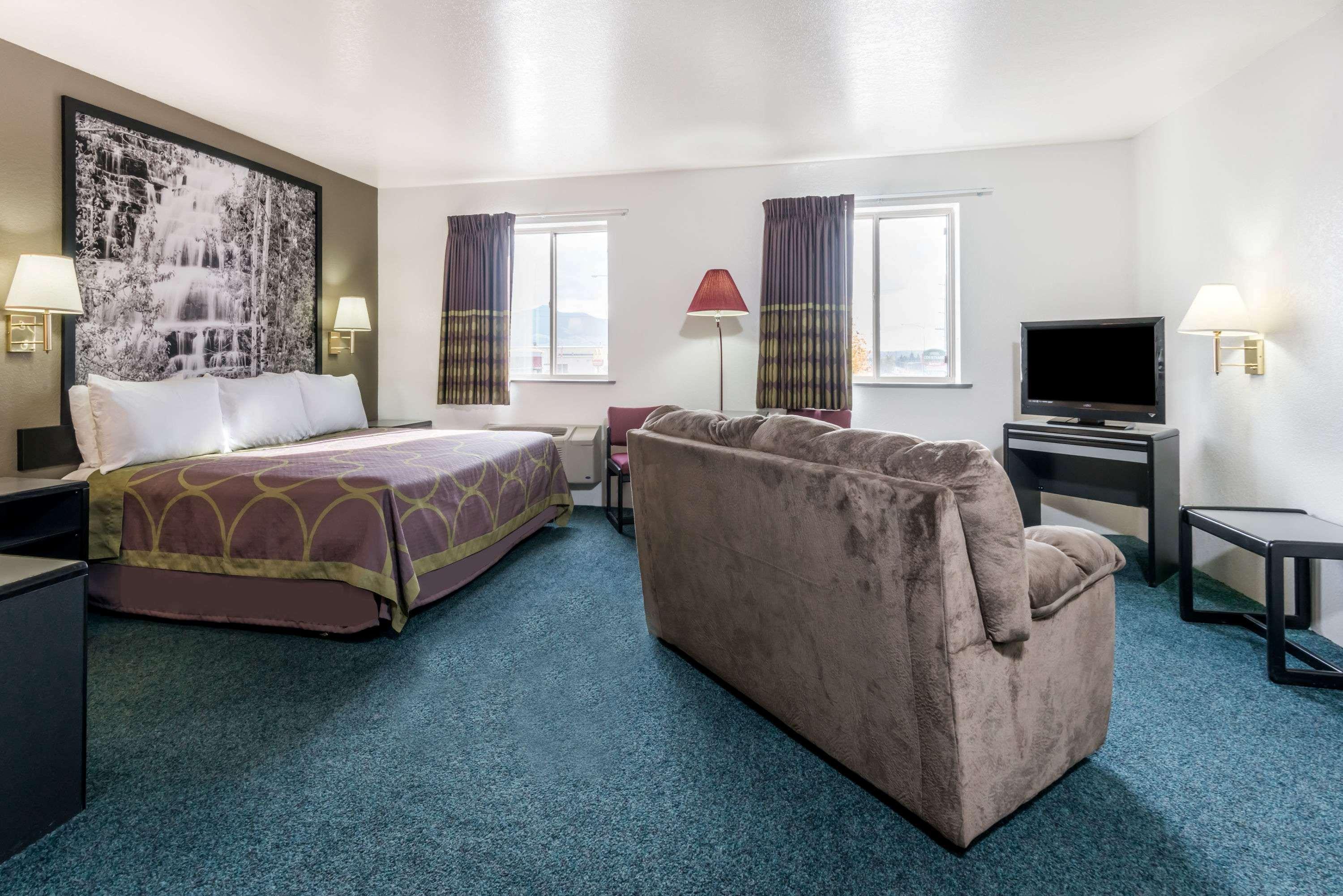 Super 8 By Wyndham Missoula/Reserve St. Exterior foto