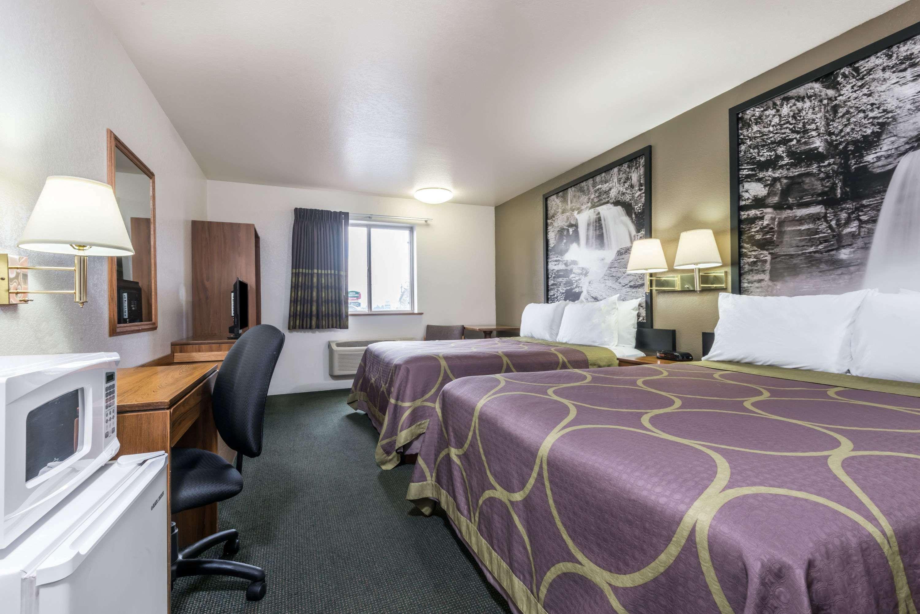 Super 8 By Wyndham Missoula/Reserve St. Exterior foto